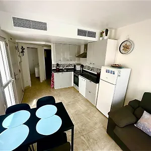 https://apartament-desa-laguna-beach-vera-playa.es-andalucia.com